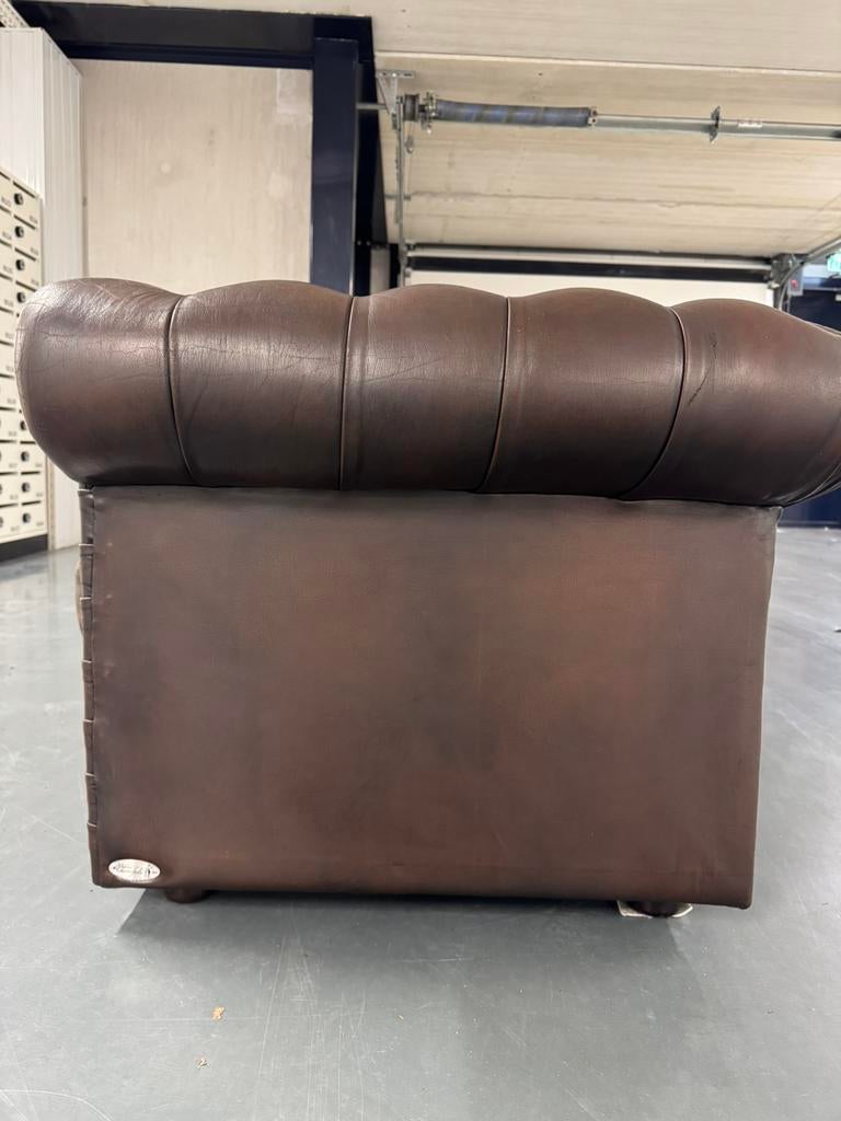 Originele Mister Chesterfield 3-zits |#B15, Huis en Inrichting, Banken | Bankstellen, Gebruikt, Chesterfield, 75 tot 100 cm, Ophalen of Verzenden