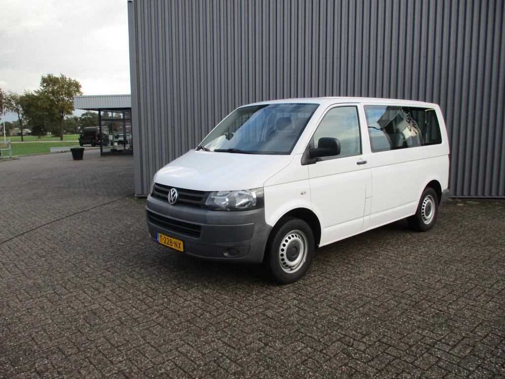 Volkswagen Transporter Kombi 2.0 TDI 102 PK 9 Persoons perso, Auto's, Volkswagen, Voorwielaandrijving, Euro 5, Stof, Gebruikt