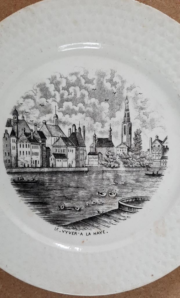 Antiek bordje  Société Ceramique 1880 Hofvijver Den Haag, Antiek en Kunst, Ophalen of Verzenden