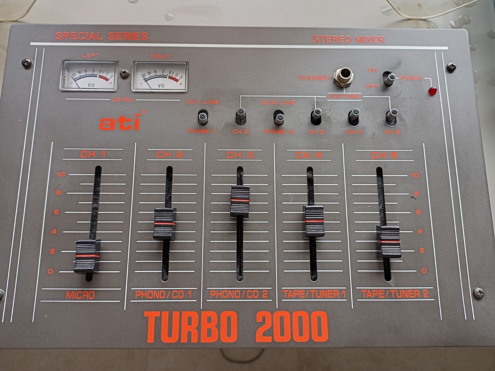 5-Kanaals Mixer  - ATI Turbo 2000, Ophalen, Gebruikt, 5 tot 10 kanalen, Microfooningang