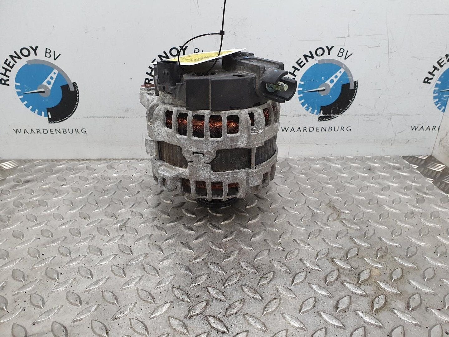 JAGUAR XF DYNAMO 2016, Ophalen of Verzenden, Gebruikt, Stiba lid
