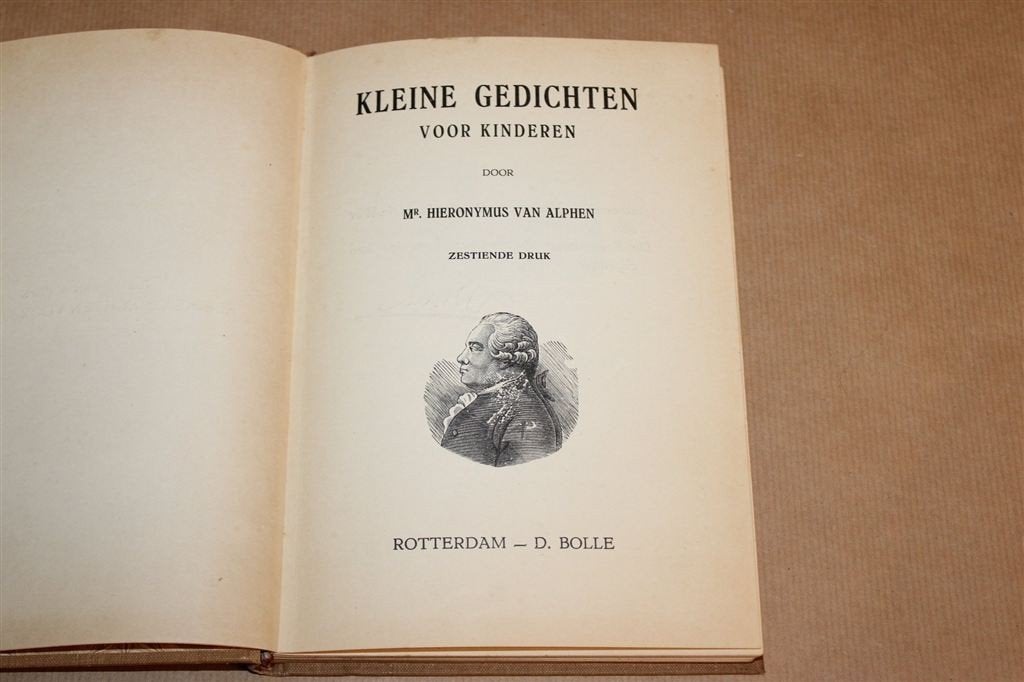 Kleine Gedichten voor Kinderen — Van Alphen Antiek 1929, Ophalen of Verzenden, Gelezen