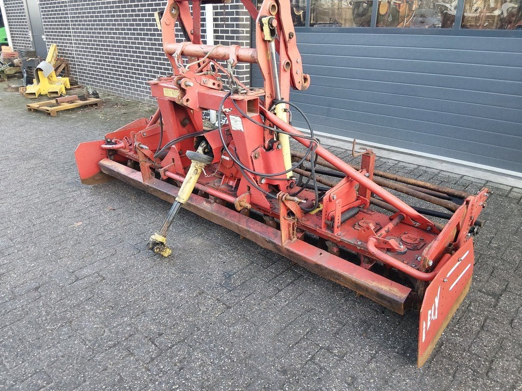 Lely Terra 300-33 Rotorkopeg met Hefinrichting