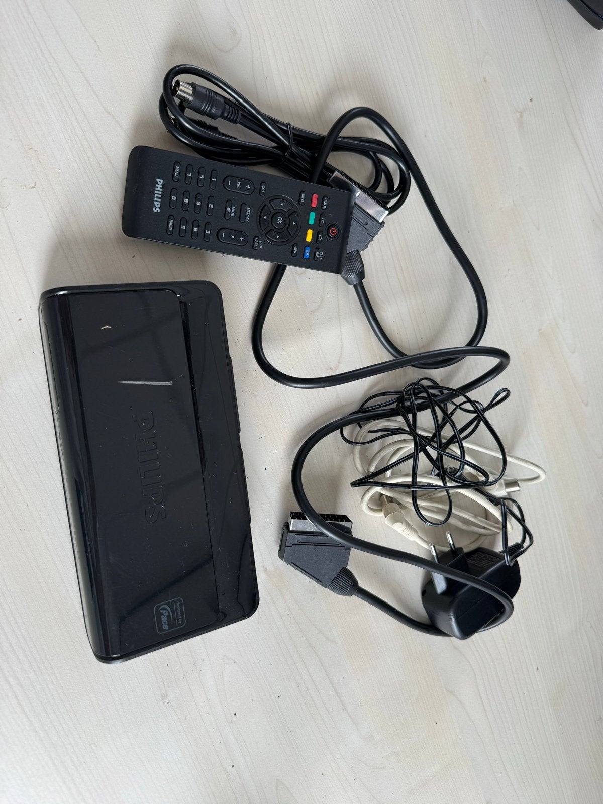 Pace DTR230/24 Decoder - Zo goed als nieuw, Ophalen of Verzenden, Zo goed als nieuw, Decoder