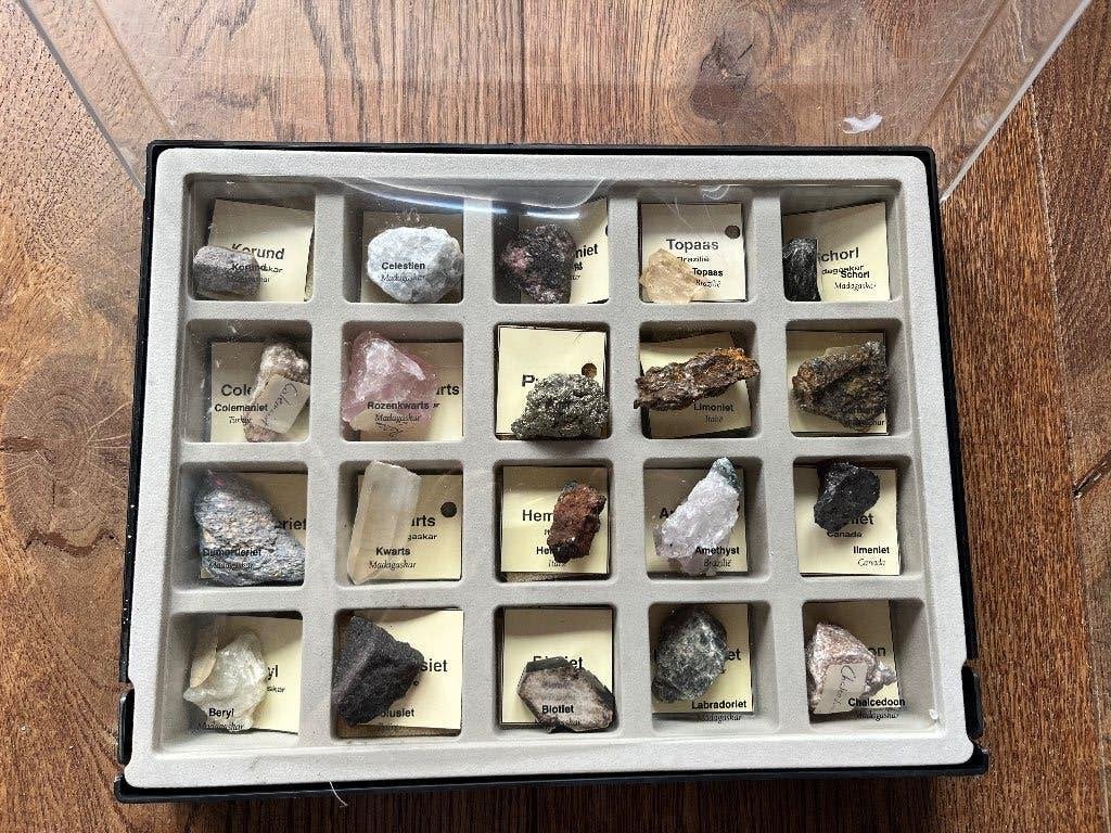 Stenen mineralen, Verzamelen, Ophalen of Verzenden, Overige typen