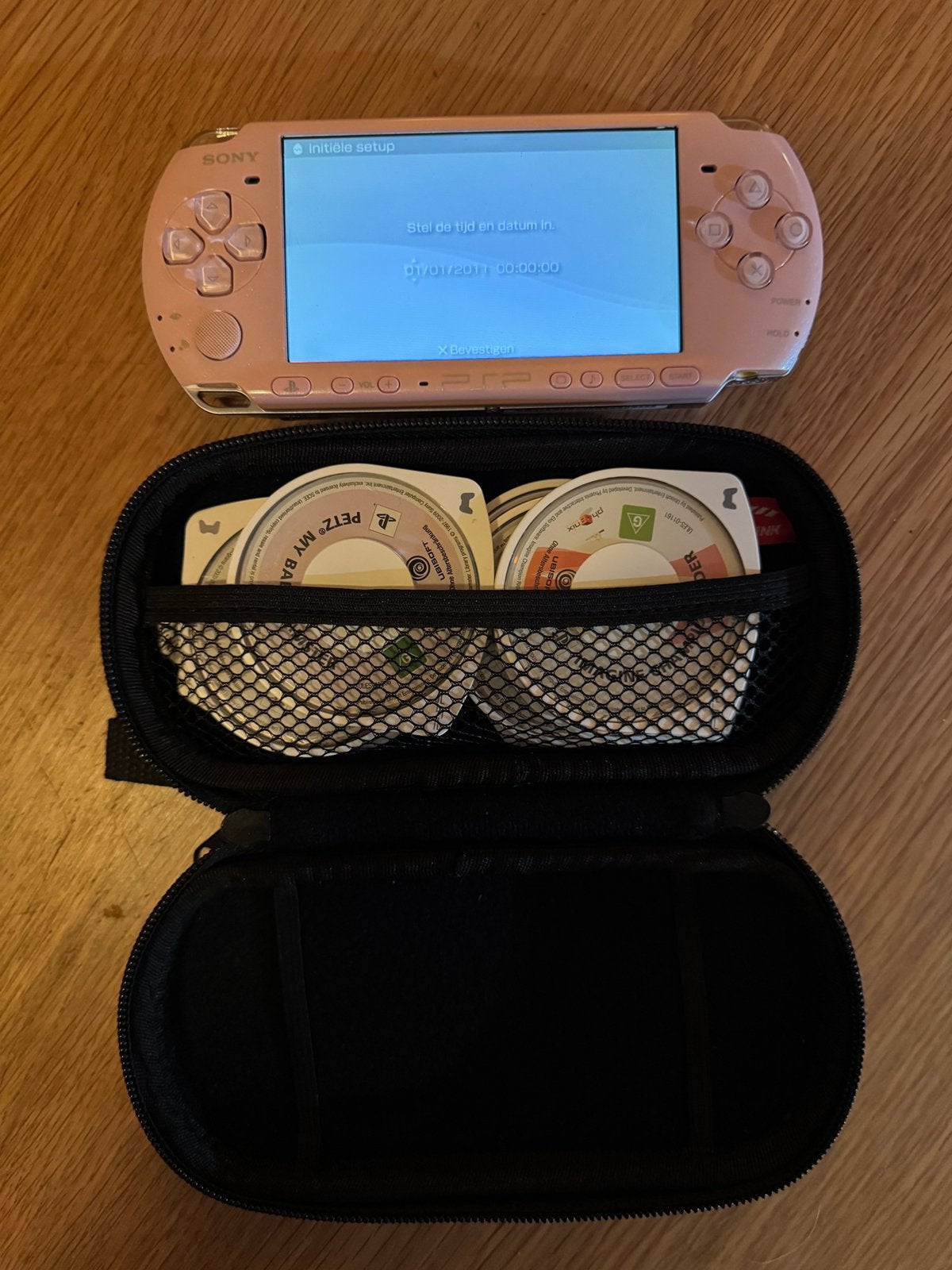 Sony PSP 3004 Slim&Lite pink edition, Spelcomputers en Games, Ophalen of Verzenden, Zo goed als nieuw, Roze, PSP