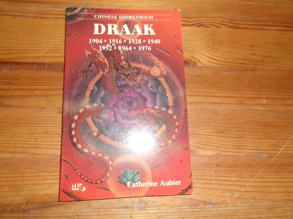 Catherine Aubier - Draak - Chinese Dierenriem, Boeken, Ophalen of Verzenden, Gelezen, Astrologie, Achtergrond en Informatie