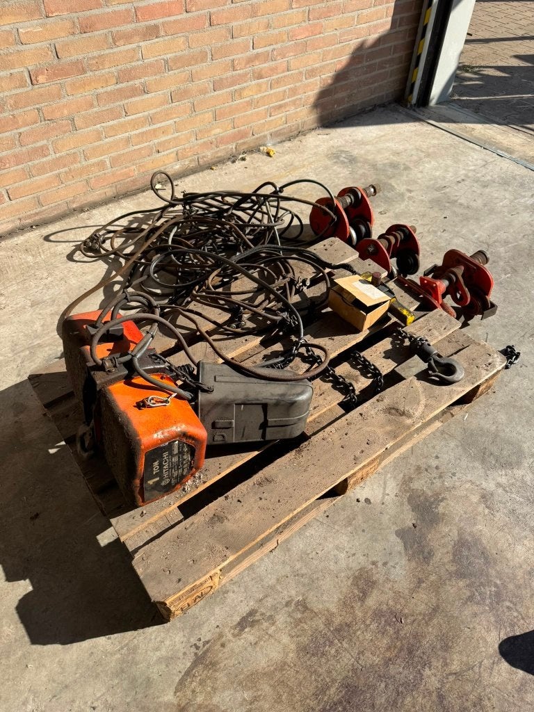 Hitachi 1 Ton Elektrische Kettingtakel + Loopkatten (400V), Ophalen, Gebruikt, Elektrisch