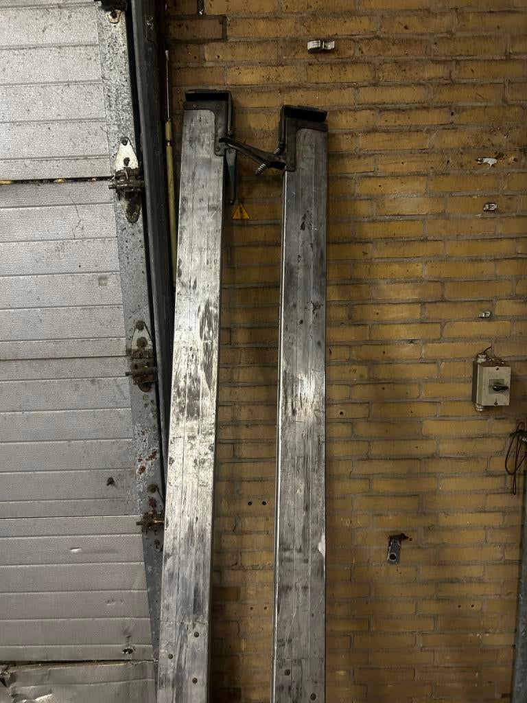 Spanplanken voor trailer - ladingzekering, Ophalen of Verzenden, Zo goed als nieuw