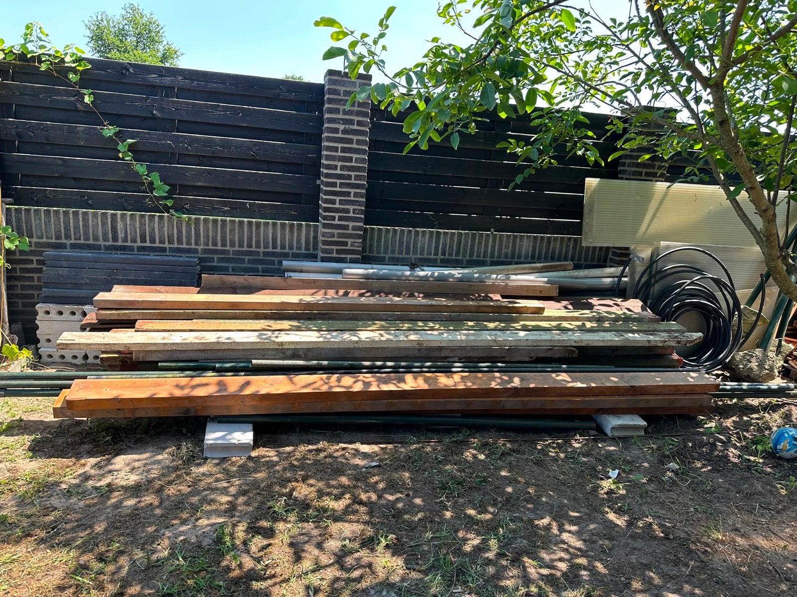 Diverse partij hout: balken, planken, geïmpregneerd, Doe-het-zelf en Verbouw, Hout en Planken, Geïmpregneerd, Gebruikt, Ophalen of Verzenden
