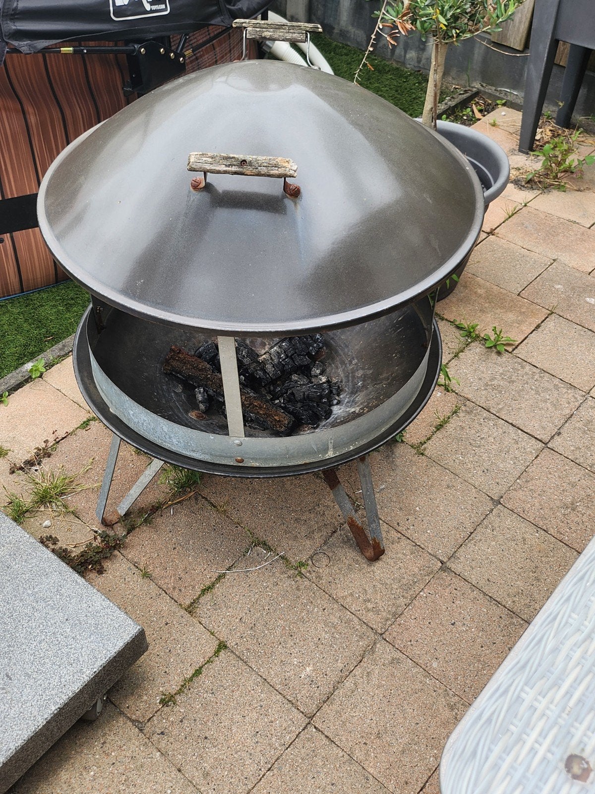 Weber openhaard, Ophalen, Gebruikt, Vuurkorf