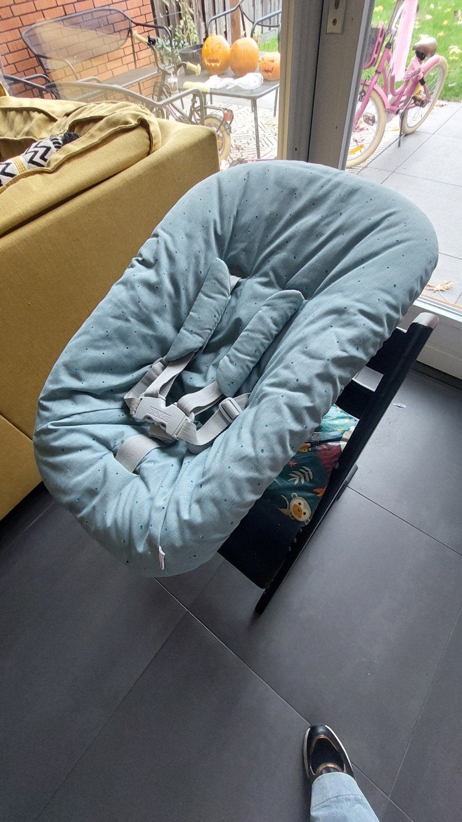 Stokke Tripp Trapp Newborn Set kleur Jade Confetti, Ophalen of Verzenden, Gebruikt, Overige typen, Gordel(s)