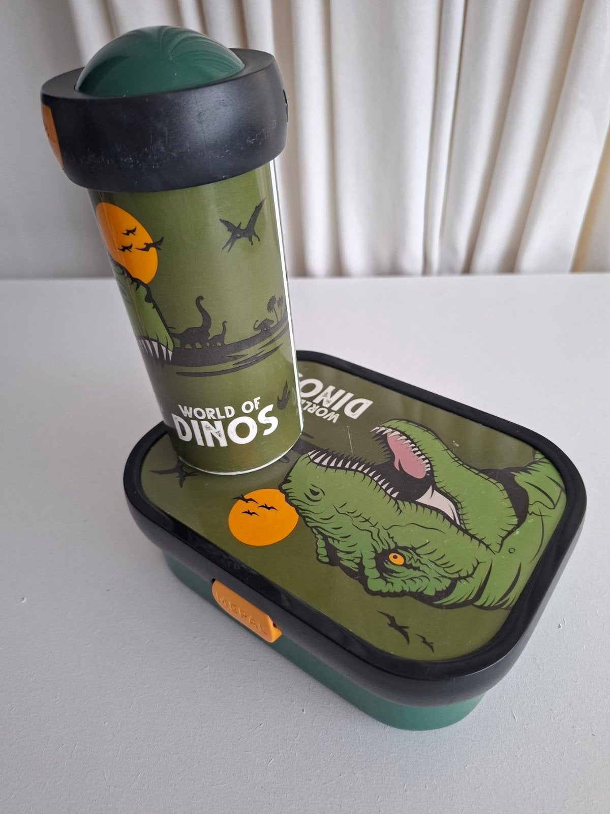 Mepal beker met lunchbox Dino, Ophalen of Verzenden, Gebruikt
