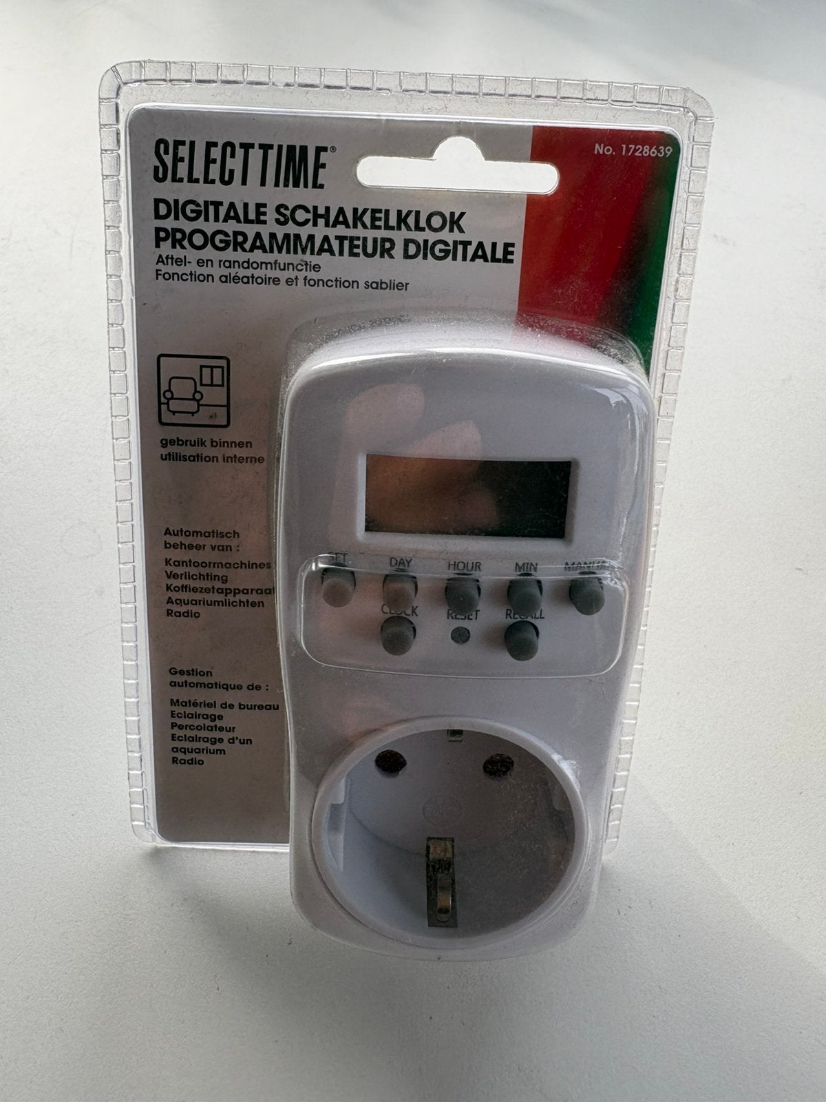 Selecttime digitale schakelklok tijdschakelaar in verpakking, Verzenden, Zo goed als nieuw