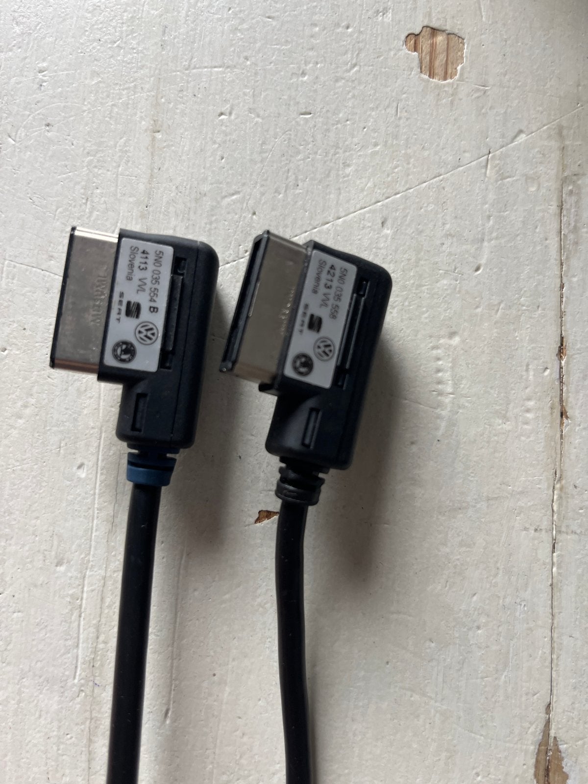 2x VW/Seat MDI naar USB kabel - Zo goed als nieuw, Ophalen of Verzenden, Zo goed als nieuw, Minder dan 2 meter, Overige kabels
