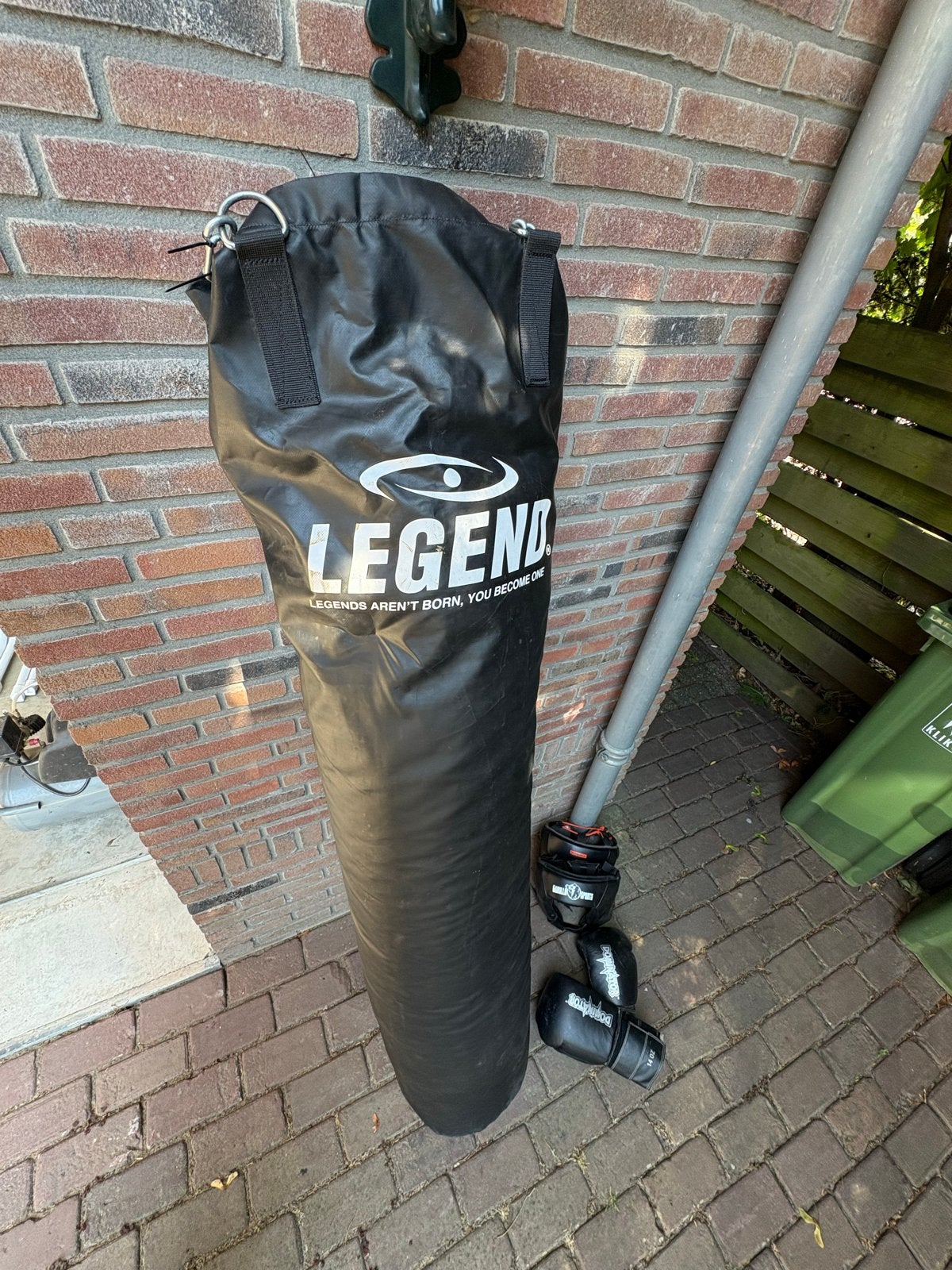 Bokszak, bokshandschoenen en bokshelmen - complete set, Sport en Fitness, Boksen, Ophalen, Gebruikt, Bokszak