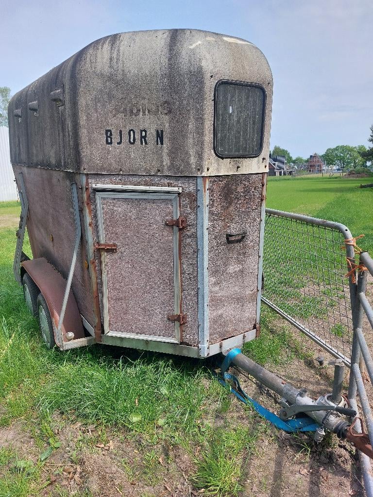 Paardentrailer/ onderdelen Fendt cabine, Ophalen of Verzenden, Gebruikt, 110 cm of meer, Minder dan 65 cm