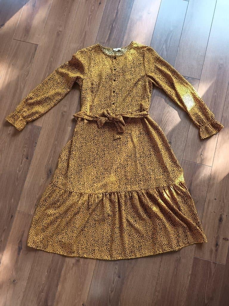 Jurk madness maat S oker geel okergeel zwarte stipjes, Kleding | Dames, Jurken, Madness, Geel, Ophalen of Verzenden, Zo goed als nieuw