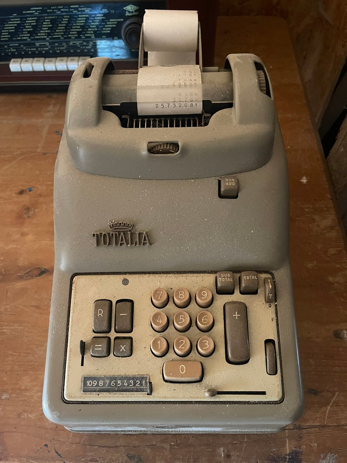 Antiek vintage Totalia optel- en rekenmachine, Antiek en Kunst, Ophalen of Verzenden