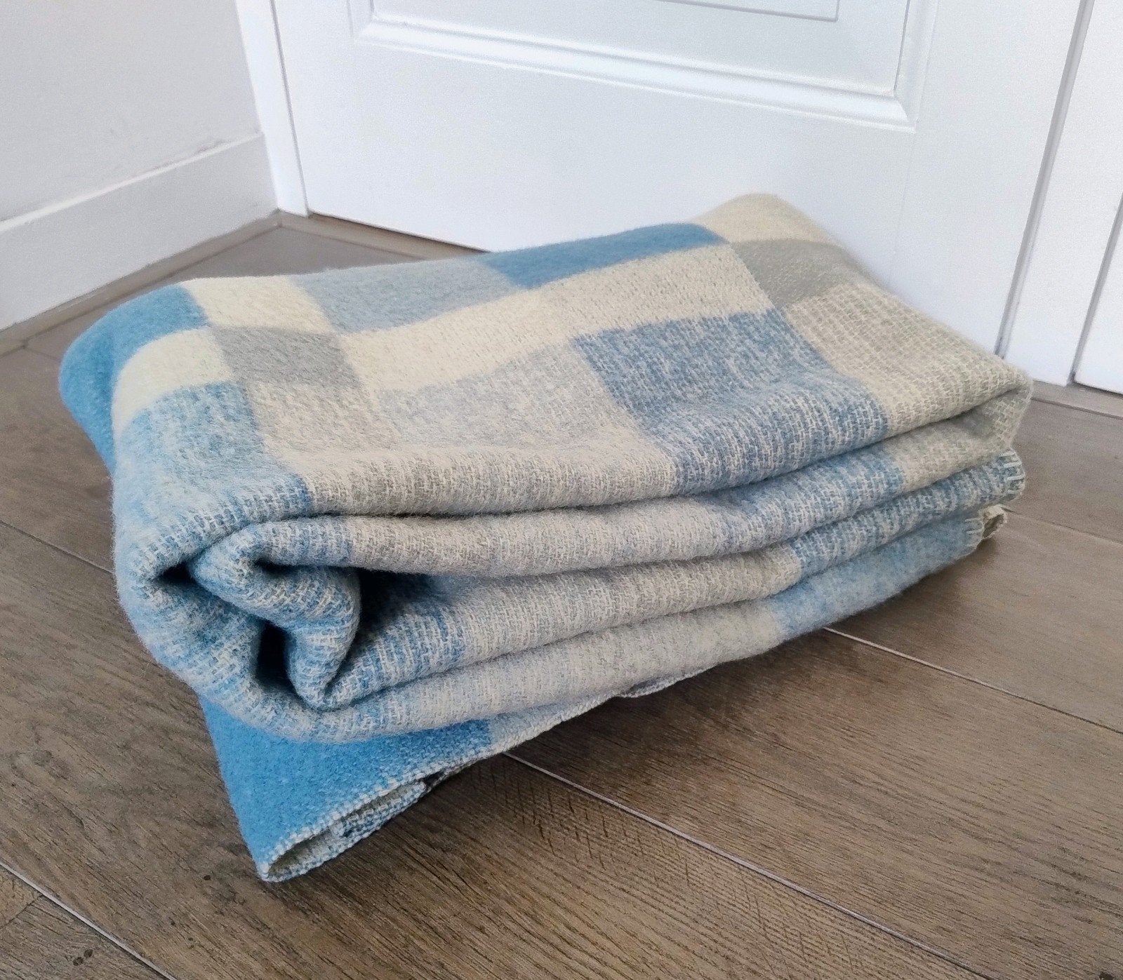 super mooie 100% wollen deken - aabe  - 169x212cm, Gebruikt, Wol, Ophalen of Verzenden, 212 cm