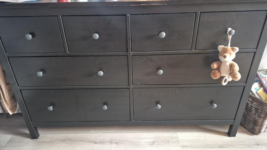 Hemnes ladekast, Gebruikt, 5 laden of meer, 150 tot 200 cm, Ophalen of Verzenden