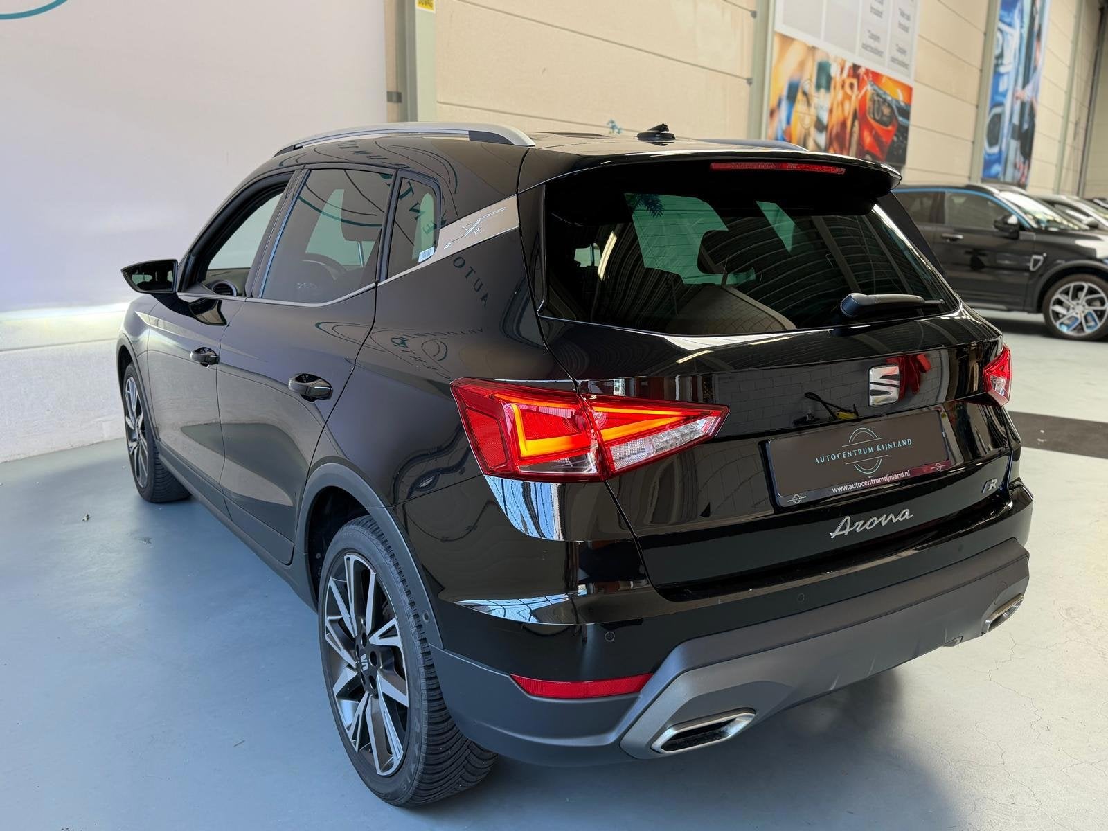 Seat ARONA 1.0 EcoTSI FR Automaat, 1 Jaar Bovag Garantie, Ca, Auto's, Seat, 1131 kg, Stof, Zwart, Nieuw