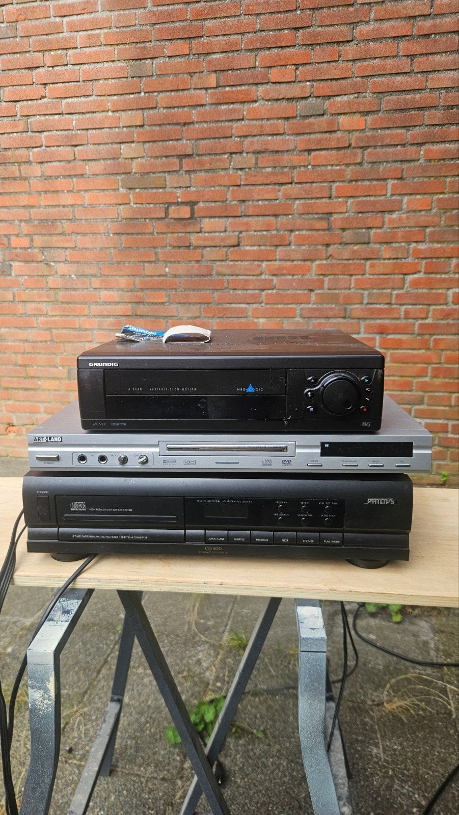 Grundig VHS-speler, Art-Land DVD-speler, Philips CD-speler, Audio, Tv en Foto, Videospelers, Ophalen of Verzenden, Gebruikt, VHS-speler of -recorder