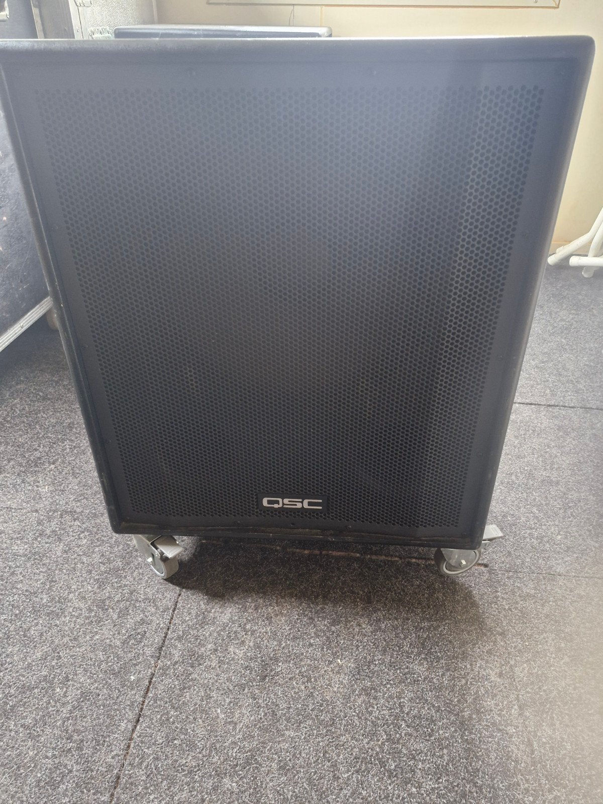 Complete QSC K12 Geluidssysteem met Subwoofers en Meer, Ophalen, Gebruikt, Audio