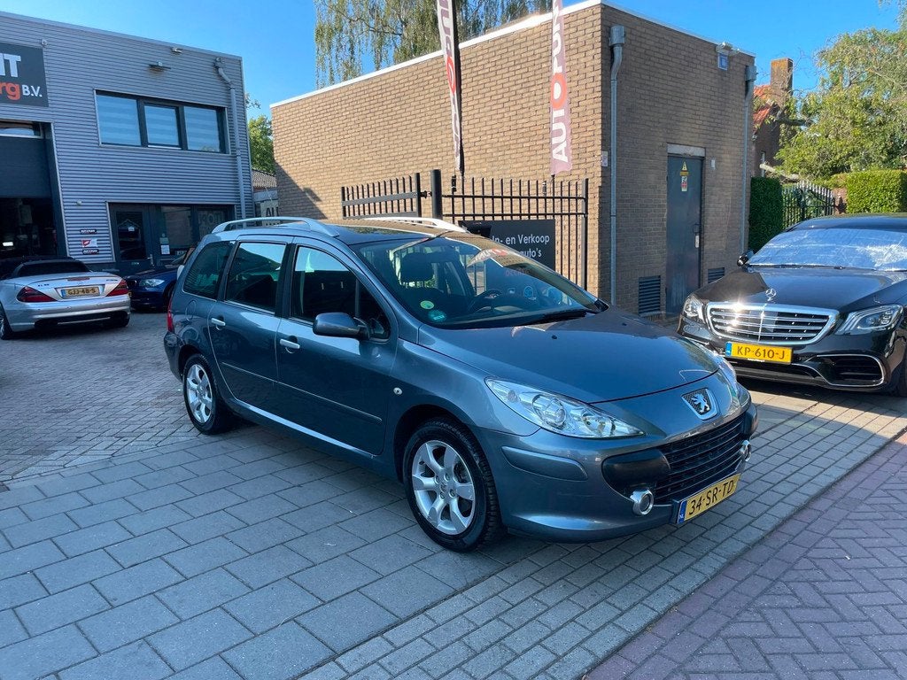 Peugeot 307 SW 2.0-16V Pack 2e Eigenaar! Trekhaak Airco Pano, Auto's, Peugeot, 745 kg, Gebruikt, 4 cilinders, Origineel Nederlands