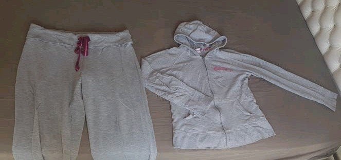 Snoopy h&m joggingpak maat M/L zara grijs 🍃, Kleding | Dames, Maat 38/40 (M), Ophalen of Verzenden, Zo goed als nieuw, Grijs