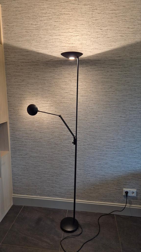 Design vloerlamp - Estiluz P-1127 - 185cm hoog, Ophalen, Gebruikt, Metaal, 150 tot 200 cm