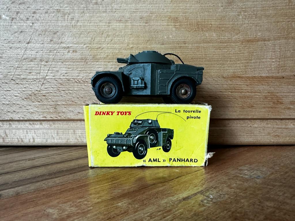 Dinky Toys AML Panhard nr 814, Kinderen en Baby's, Speelgoed | Speelgoedvoertuigen, Zo goed als nieuw, Ophalen of Verzenden
