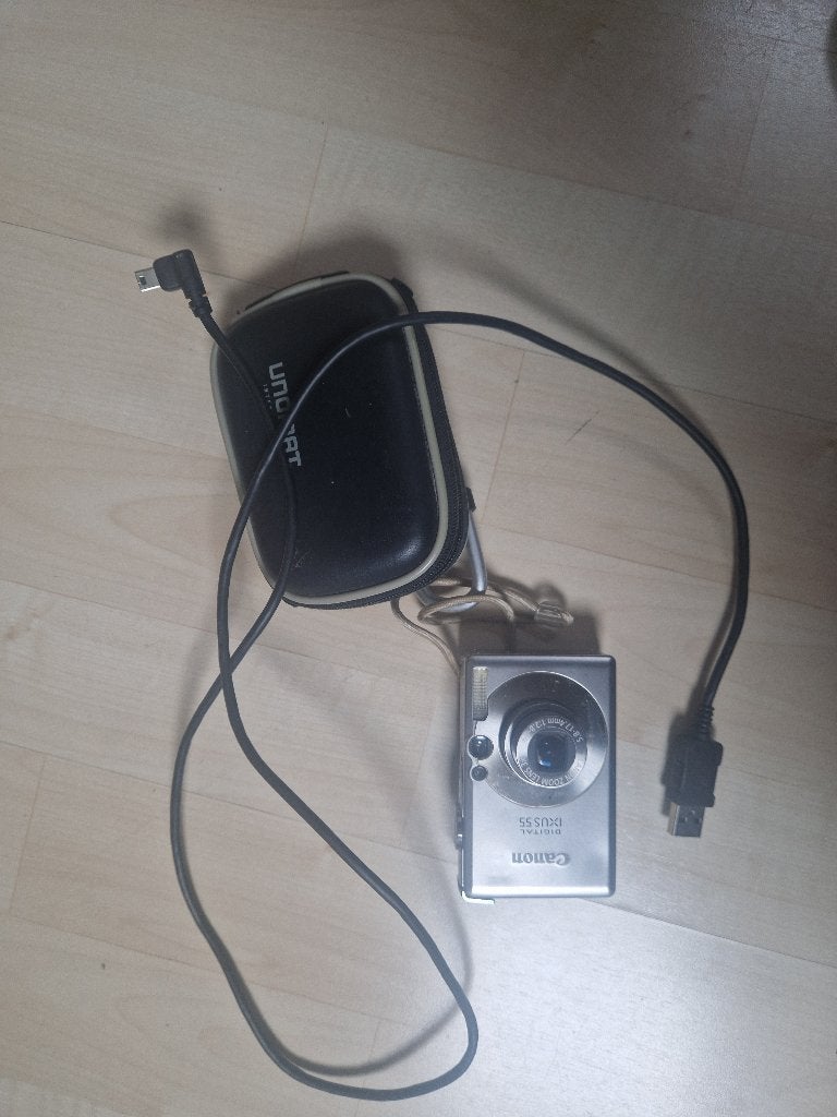 Foto 3 van Canon Digital IXUS 55  + oplader