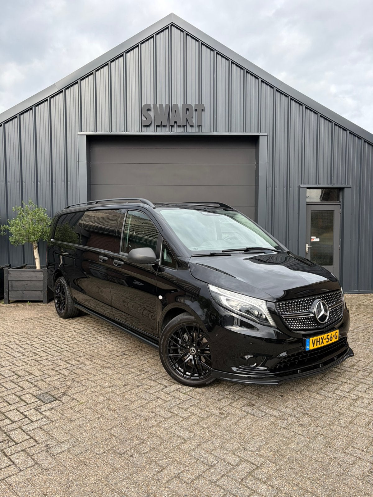 Mercedes-Benz Vito GB 114CDI XL 136PK 9G-Tr 2X SCHUIFDEUR, Automaat, 4 cilinders, 2096 kg, 2500 kg