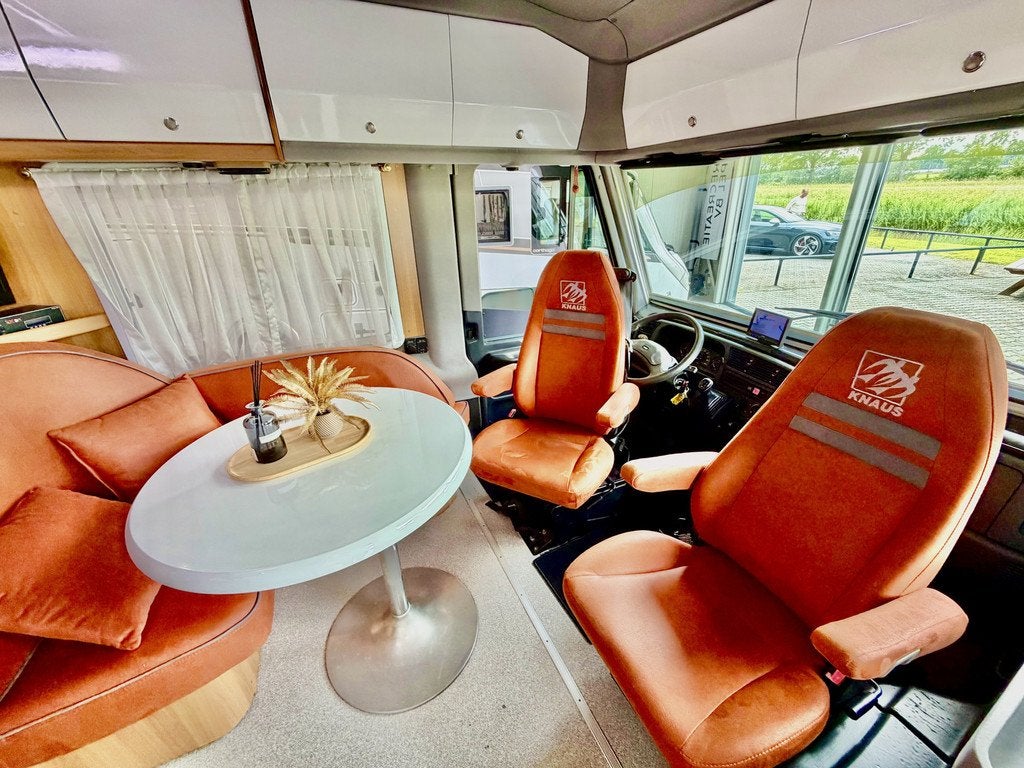 Knaus 640 Travelliner Airco, Omvormer, zonnepanelen, Alde, F, Caravans en Kamperen, Campers, Integraal, Info@trmbv.nl, Tot en met 2