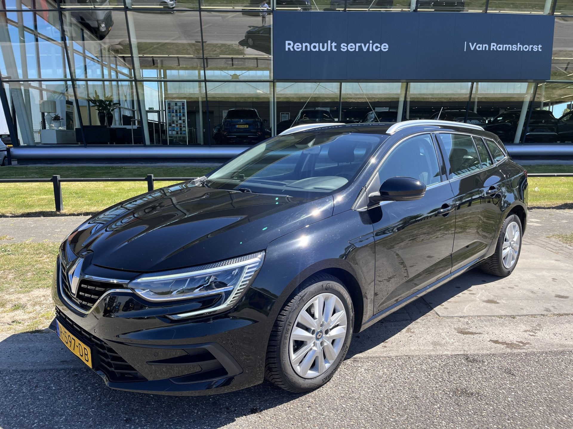 Renault Mégane Estate 1.6 E-Tech Plug-In Hybrid 160PK /, 12 maanden, Gebruikt, 4 cilinders, 160 pk