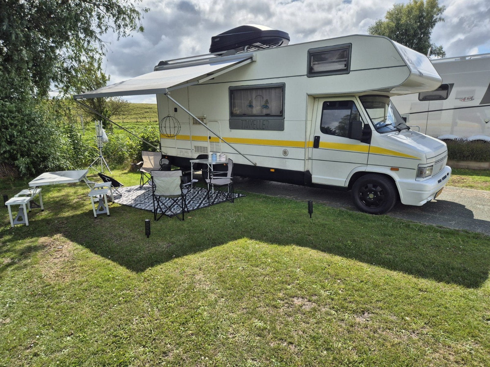 Fiat Ducato Knaus Traveller - Winterharde Alkoofcamper, Caravans en Kamperen, Winterisolatie, Alkoof, Fiat, Particulier