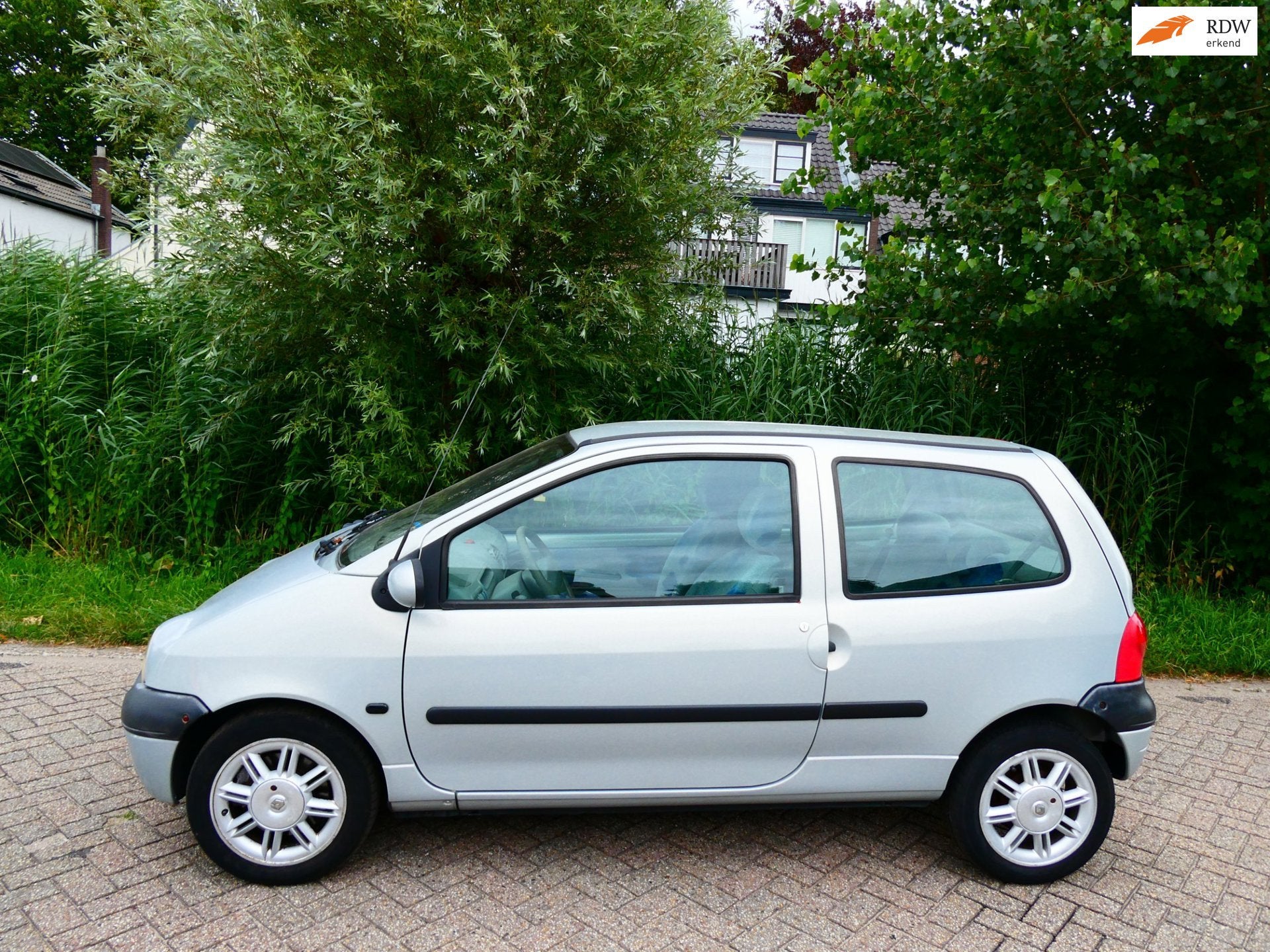 Renault Twingo 1.2-16V Hélios 75pk 125.000km NAP Airco Keur, Auto's, Voorwielaandrijving, 4 cilinders, 4 stoelen, Origineel Nederlands