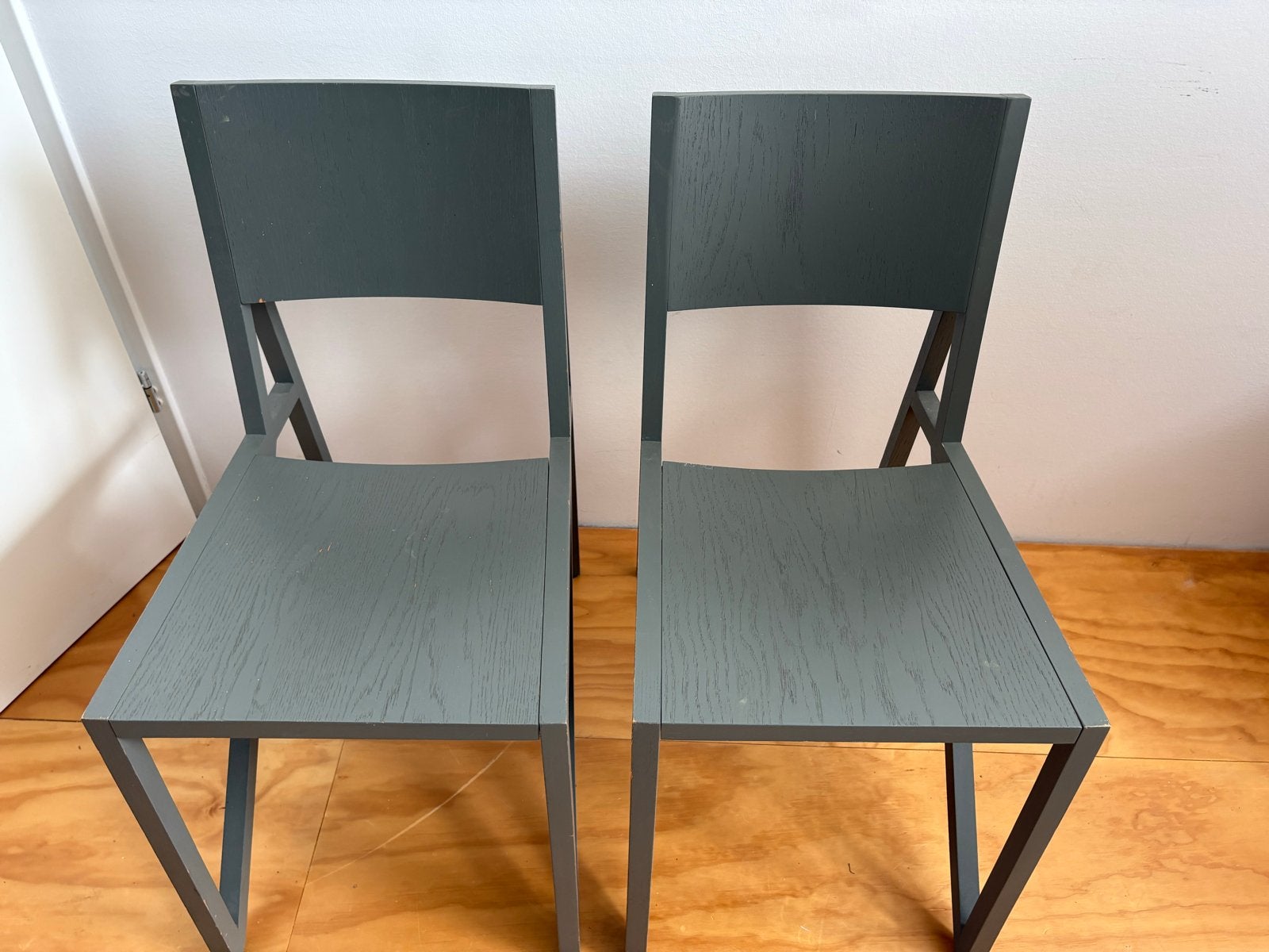 2x Established & Sons Frame Chair - Wouter Scheublin, Ophalen, Gebruikt, Twee, Grijs