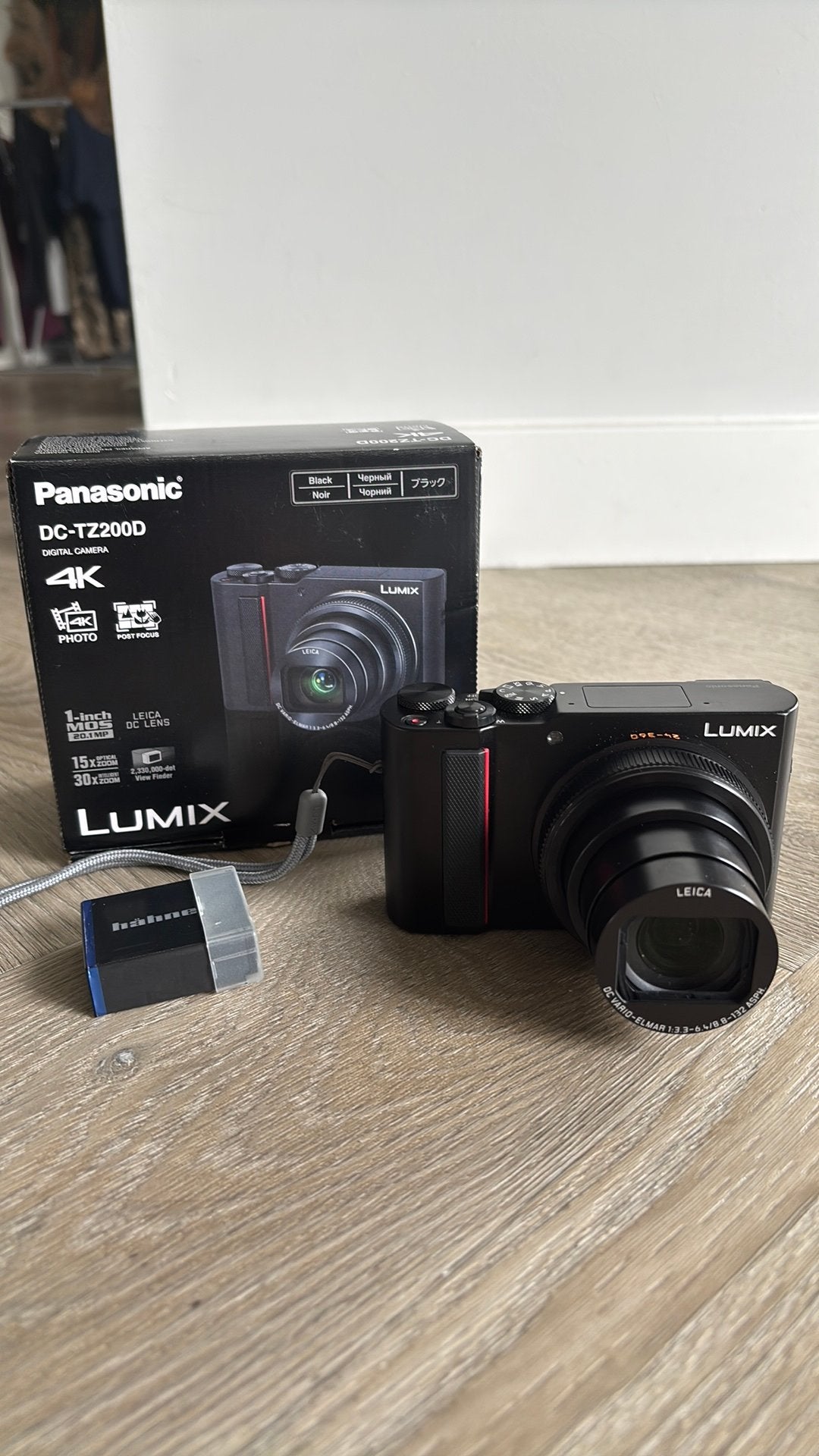 Panasonic Lumix DC-TZ200D: als nieuw, Ophalen, Panasonic, Zo goed als nieuw, Compactcamera