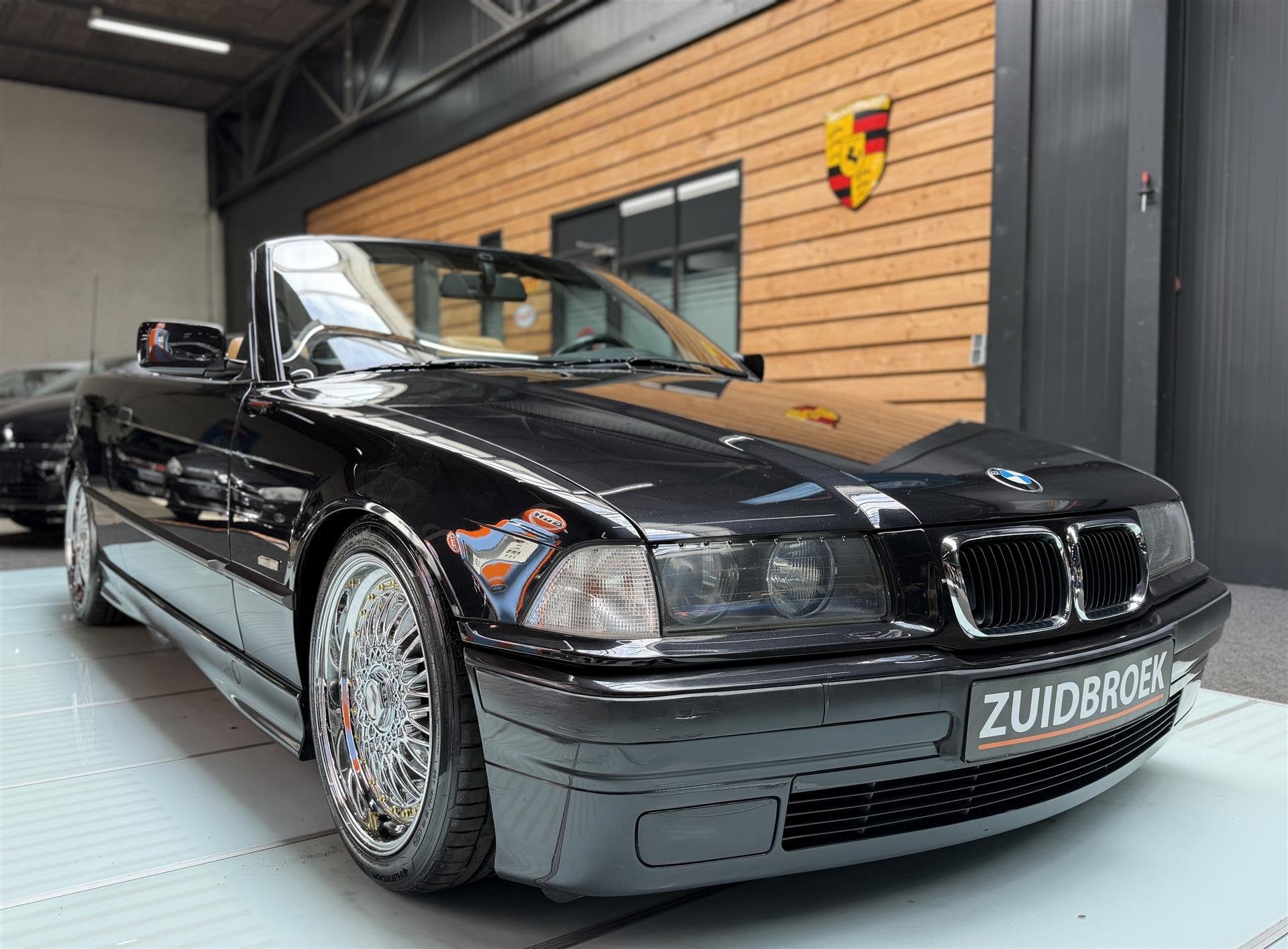 BMW Cabrio 318i Aut Uniek! | 66DKM | Vol optie | High Exe |, foto 8