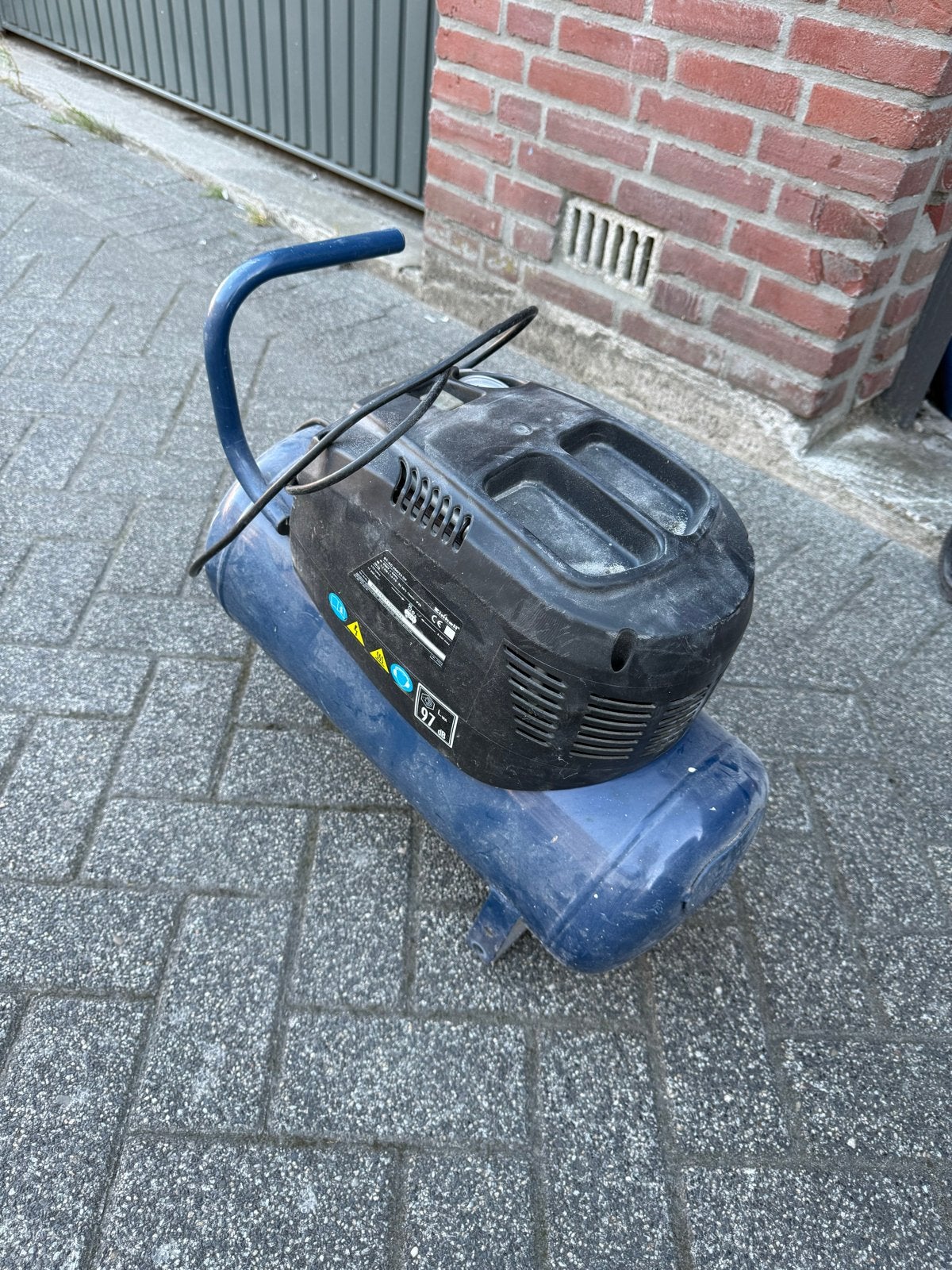 Einhell BT-AC 200/24 OF Compressor - Gebruikt, Gebruikt, 6 tot 10 bar, Ophalen of Verzenden, Minder dan 200 liter/min