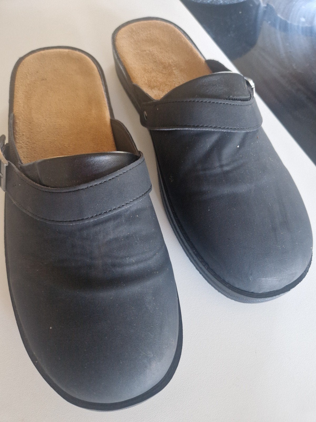 'Huisslippers' maat 44 zgan, Ophalen of Verzenden, Zo goed als nieuw