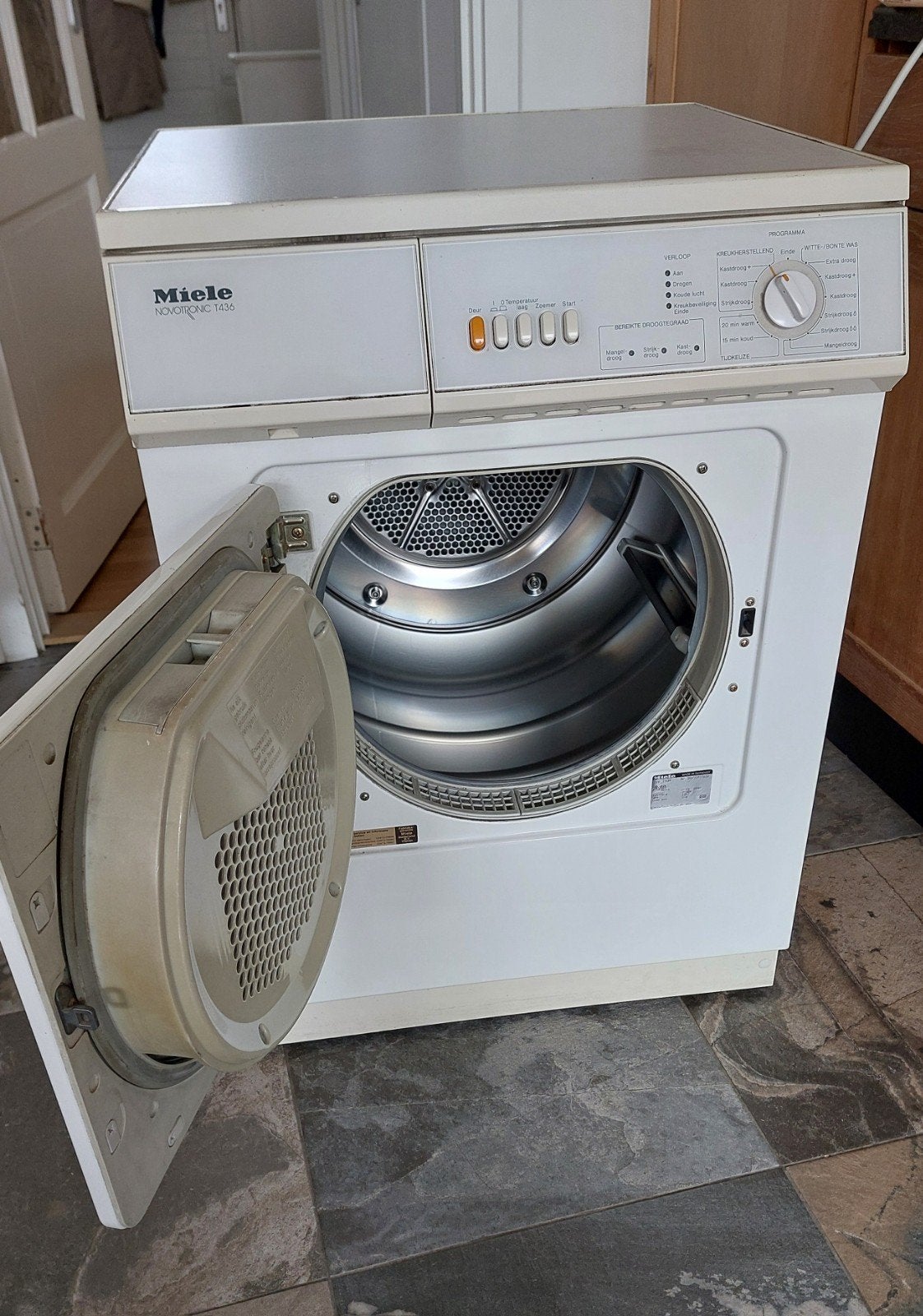 Miele Novotronic T436 Luchtafvoerdroger - Betrouwbaar, Witgoed en Apparatuur, Wasdrogers, Ophalen, Gebruikt, Minder dan 85 cm