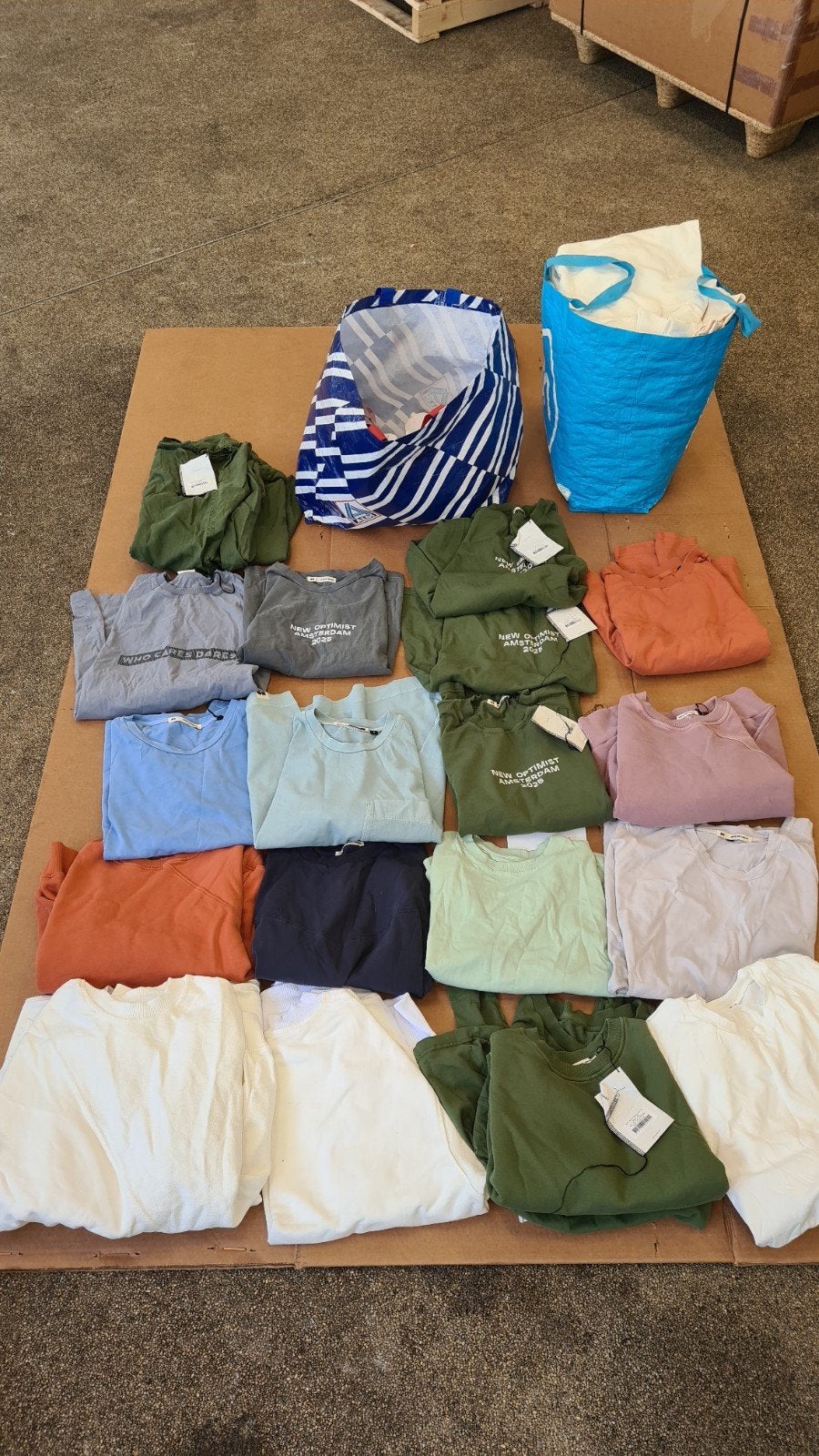 New Optimist partij kleding nieuw, Kleding | Dames, Overige Dameskleding, Zo goed als nieuw, Ophalen