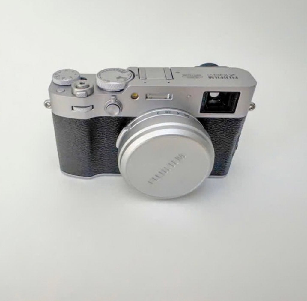 Fujifilm X100VI silver - 600 shots + loader + extra accu, Audio, Tv en Foto, Fotocamera's Digitaal, Bluetooth, Zo goed als nieuw