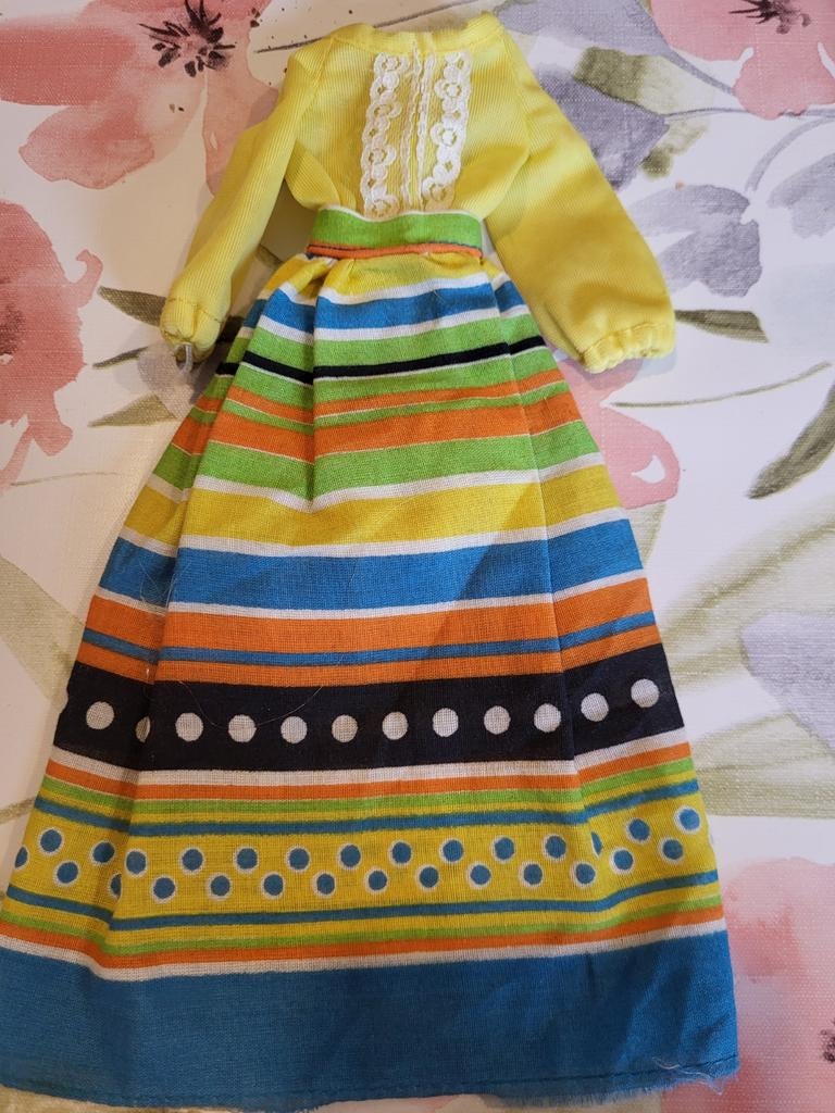 Barbie mattel best buy #2229 1975, Ophalen of Verzenden, Zo goed als nieuw, Kleertjes