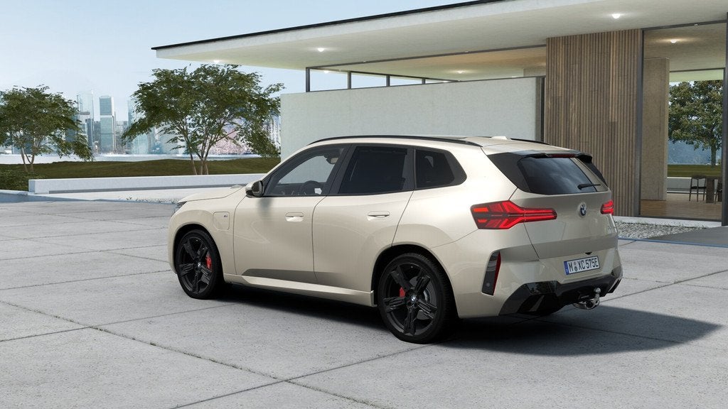 BMW X3 30e xDrive M Sport Automaat / Panoramadak / Trekhaak, Auto's, Automaat, Zwart, 4 cilinders, Bedrijf