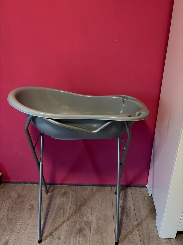 Baby badje met standaard, Gebruikt, Badje, Standaard, Ophalen