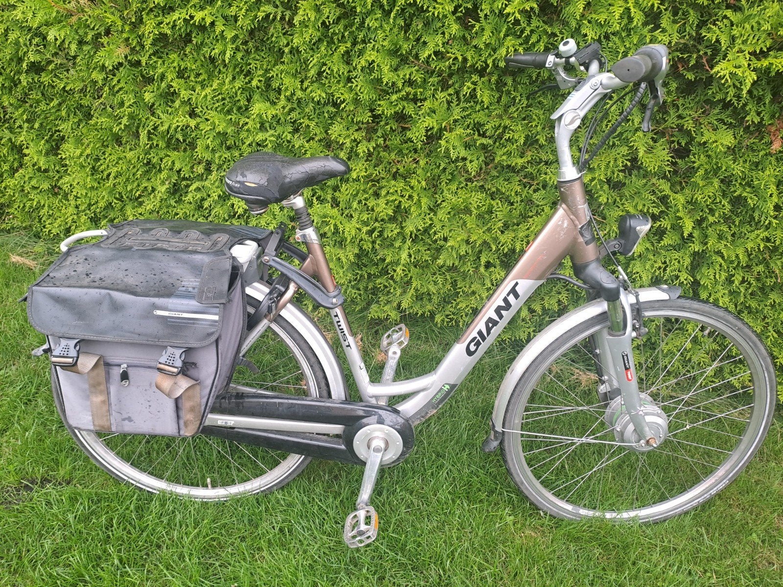 Giant Twist elektrische fiets met voorwielondersteuning, Ophalen, Gebruikt, Giant